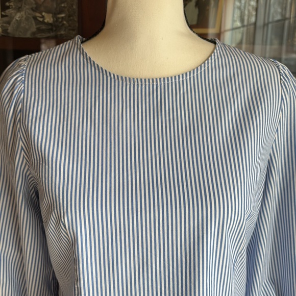 J. Crew Striped Puff Sleeve Striped Top 6 - Picture 3 of 12